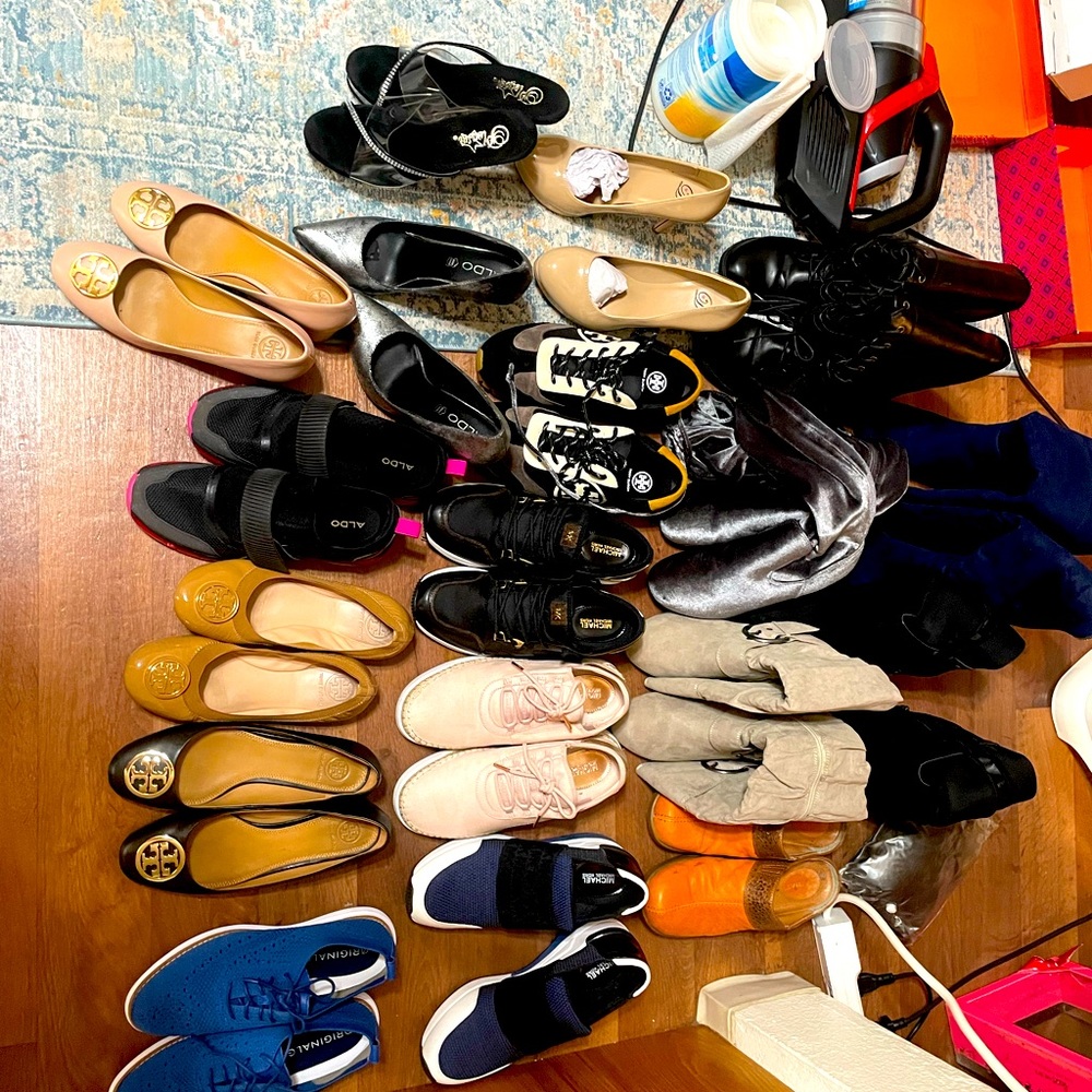 Selling second hand shoes. Size 7.5 to 8. All in good condition